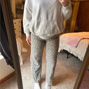 Wild Fable Gray and Tan Cheetah Patterned Pants